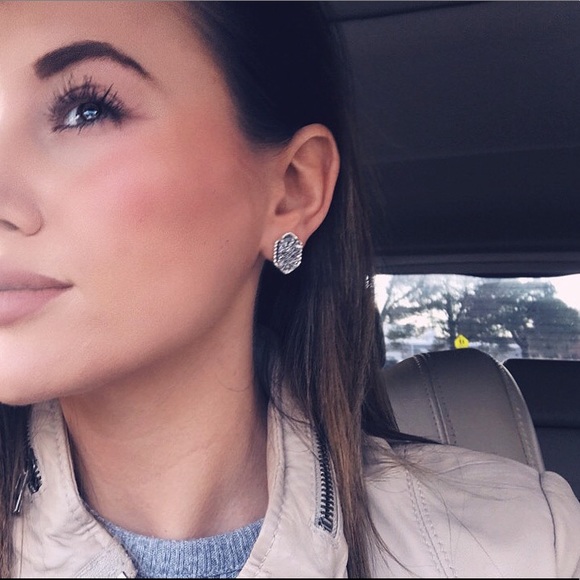 Tayzani Jewelry - Graphite & Gold Dainty Druzy Stone Stud Earrings